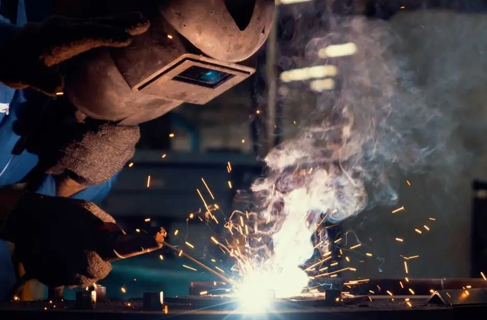 دمای محیط جوشکاری چقدر باید باشد؟ + نکاتی برای جوشکاری دمای محیط جوشکاری